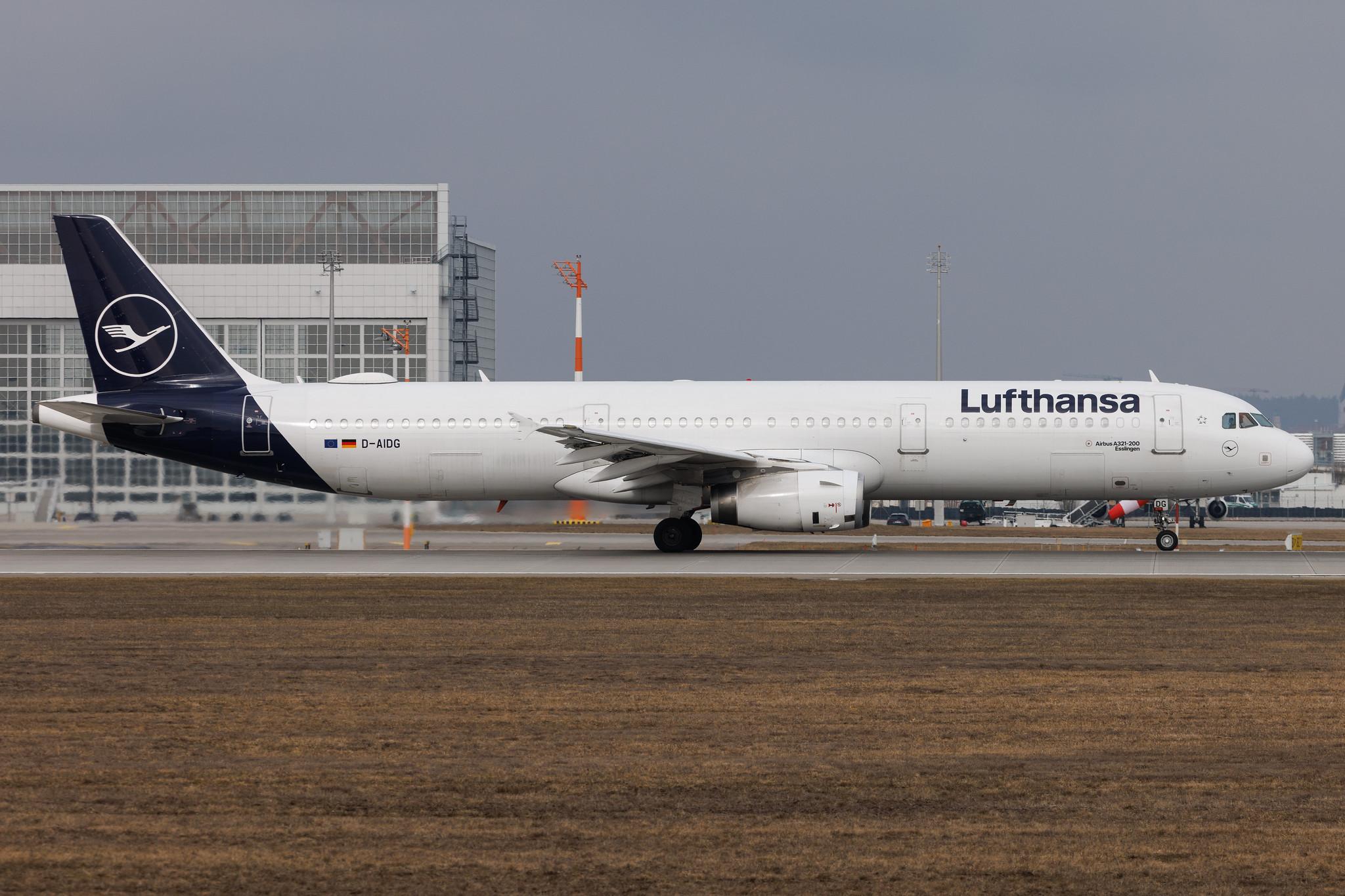Munich Airport: Lufthansa (LH / DLH) | Airbus A321-231 A321 | D-AIDG | MSN 4672