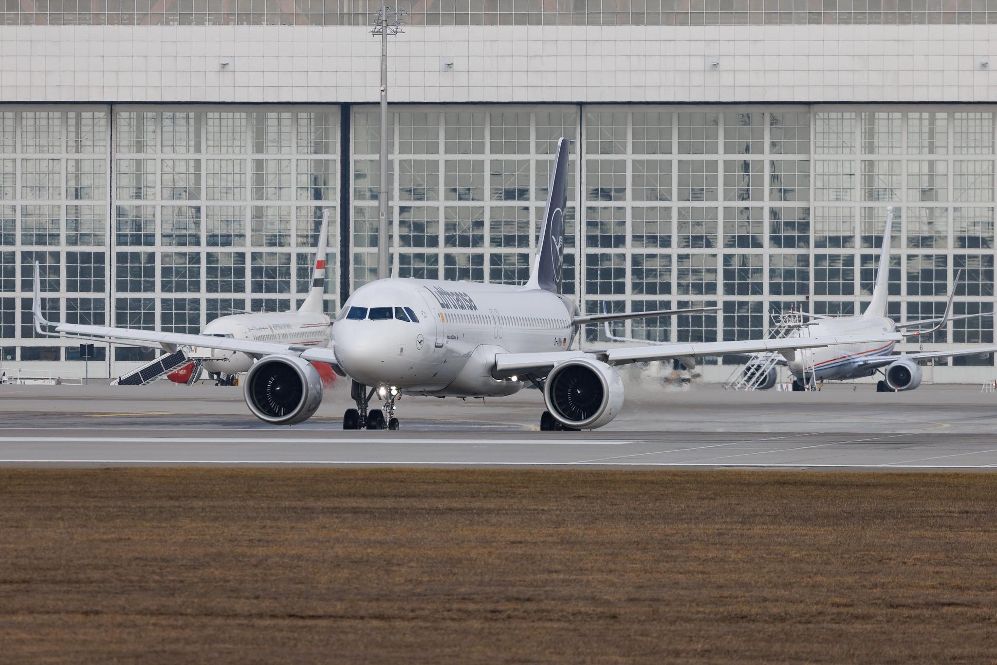 Munich Airport: Lufthansa (LH / DLH) | Airbus A320-271N A20N | D-AINU | MSN 8728