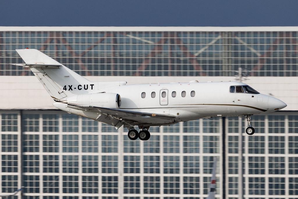 Munich Airport: Arrow Aviation (HEZ) | Hawker 800XP H25B | 4X-CUT | MSN 258609