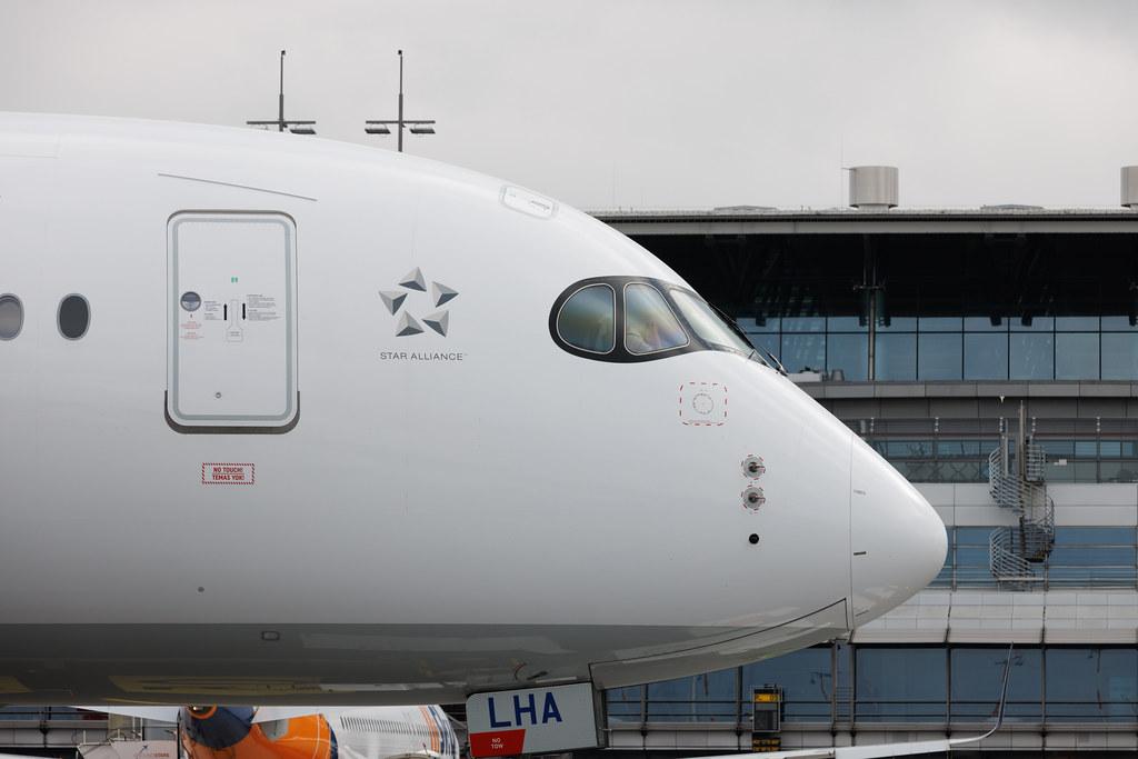 Hamburg Airport: Turkish Airlines (TK / THY) | Airbus A350-941 A359 | TC-LHA | MSN 688