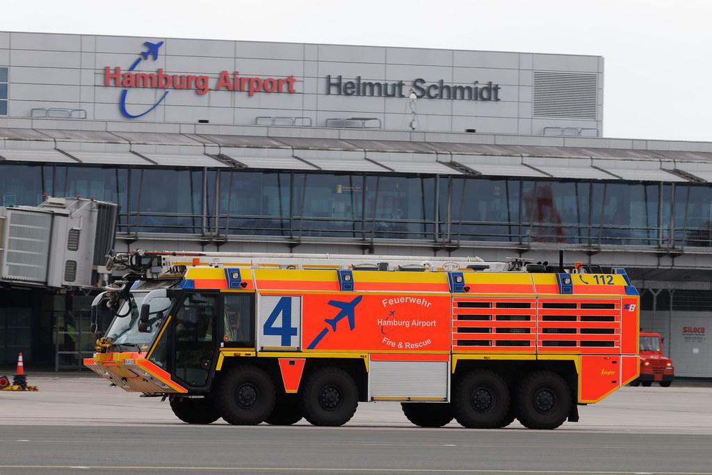 Hamburg Airport: Hamburg Airport Feuerwehr Ziegler 4
