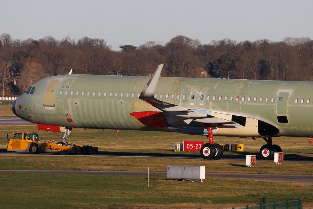 Hamburg Finkenwerder: Condor (DE / CFG) | Airbus A321-271NX A21N | D-AZYP | D-ANLJ | MSN 13164