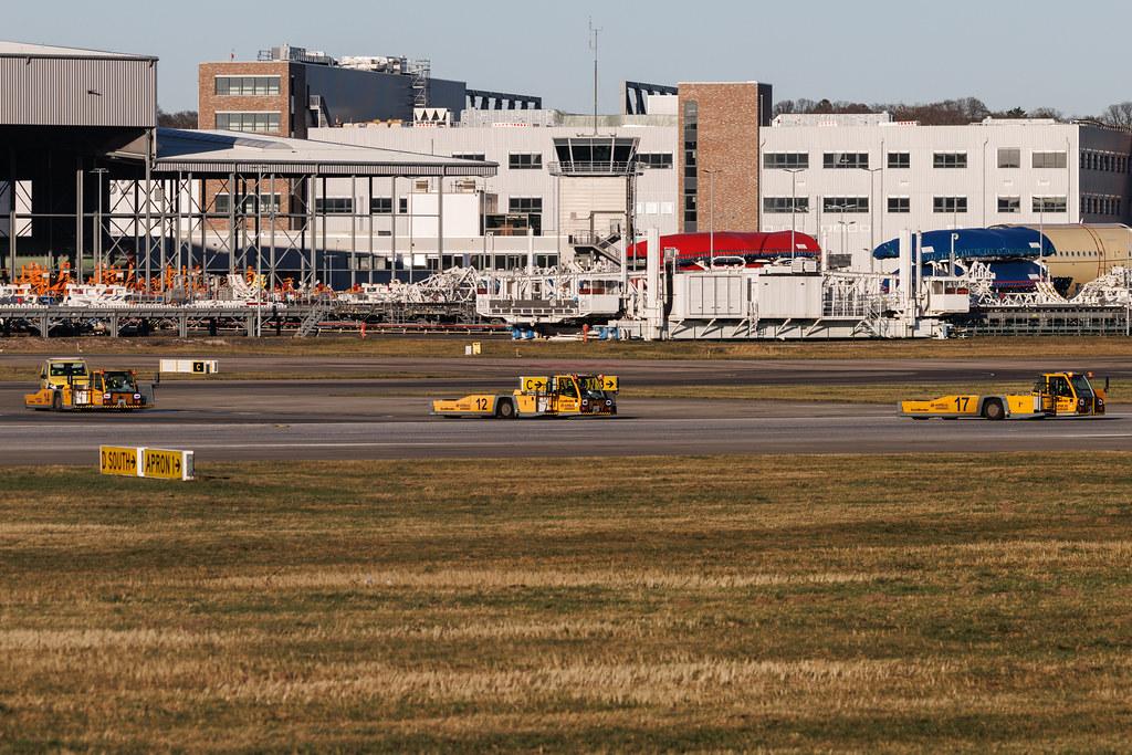 Hamburg Finkenwerder: Schlepper 17, 12 und 14
