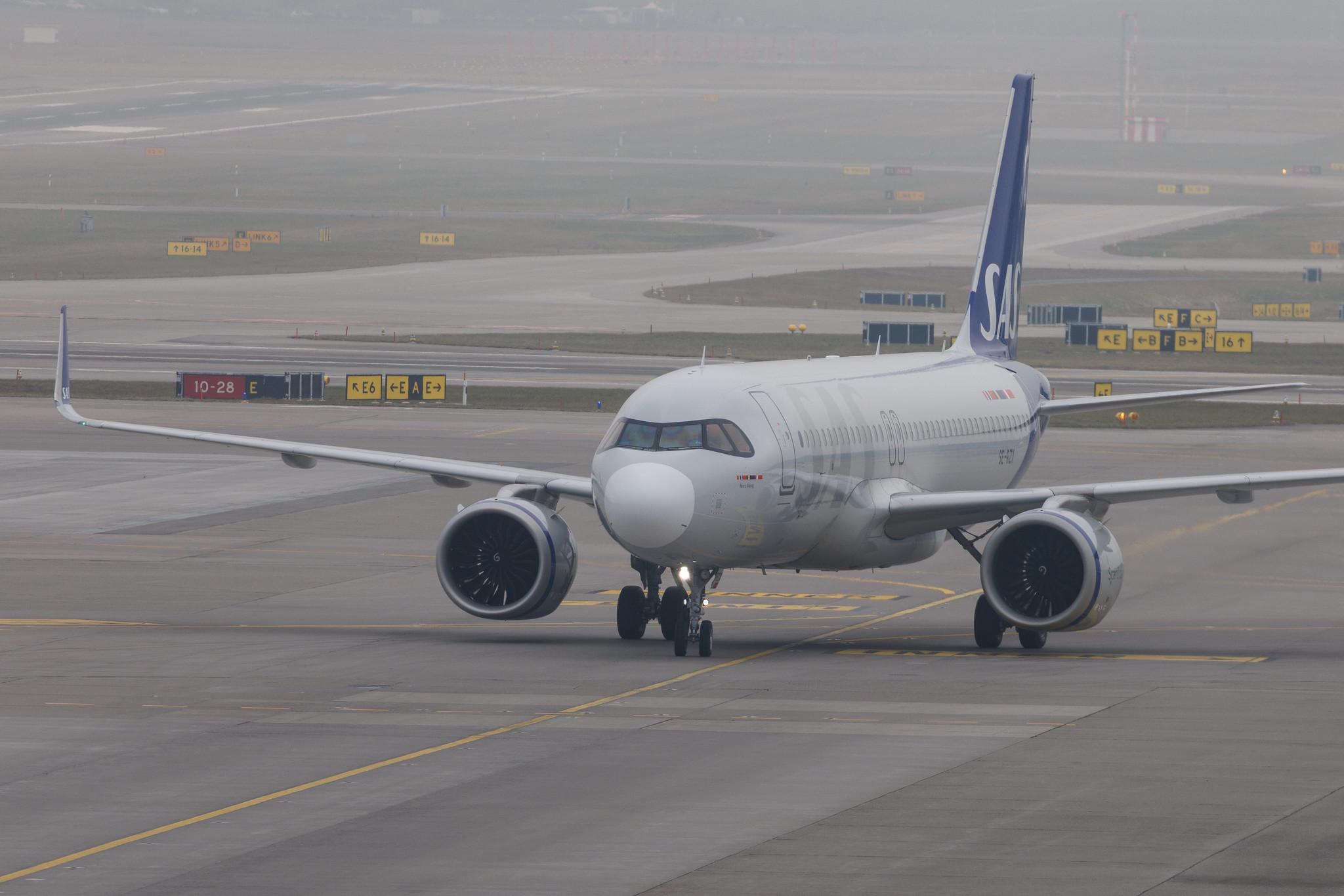 Flughafen Zürich: SAS (SK / SAS) | Airbus A320-251N A20N | SE-RZX | MSN 11421
