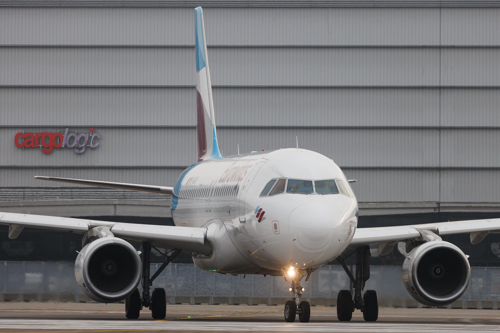 Flughafen Zürich: Eurowings (EW / EWG) | Airbus A319-112 A319 | D-ABGN | MSN 3661