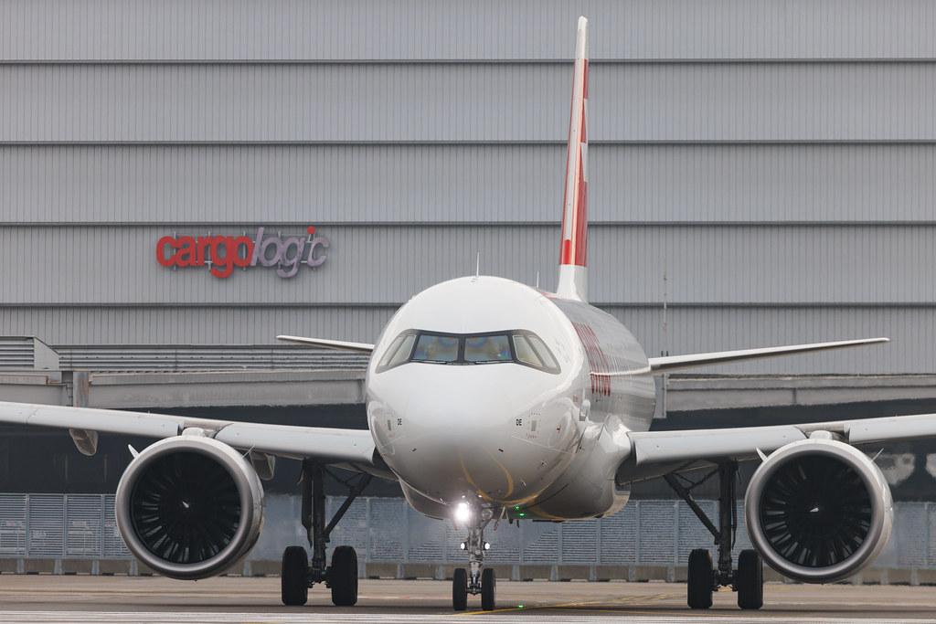 Flughafen Zürich: Swiss (LX / SWR) | Airbus A320-271N A20N | HB-JDE | MSN 11084