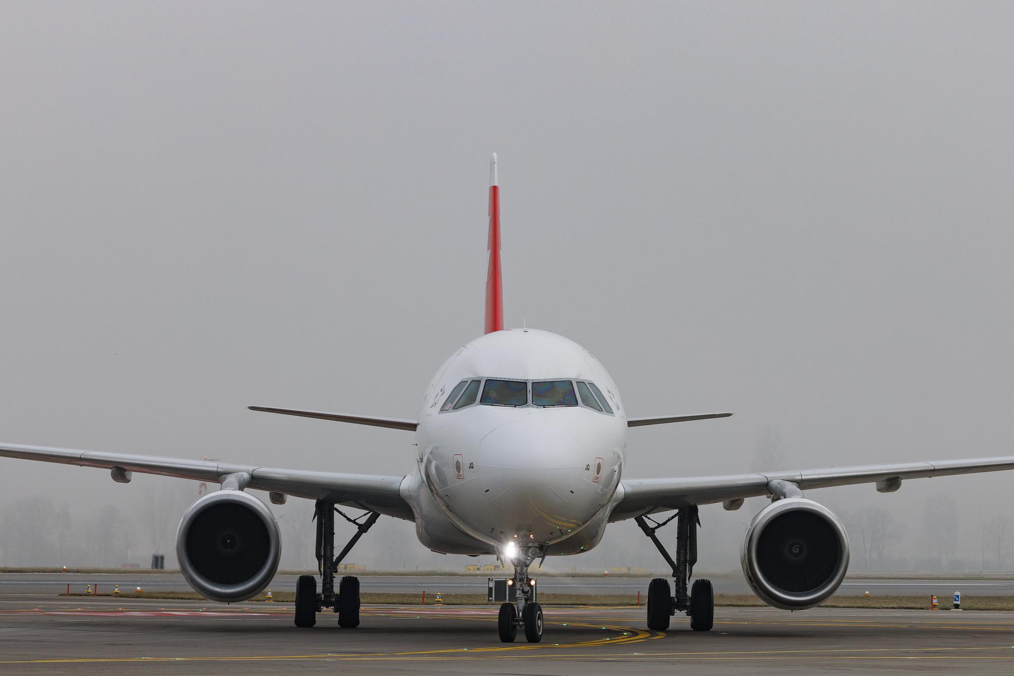 Flughafen Zürich: Swiss (LX / SWR) | Airbus A320-214 A320 | HB-IJQ | MSN 00701