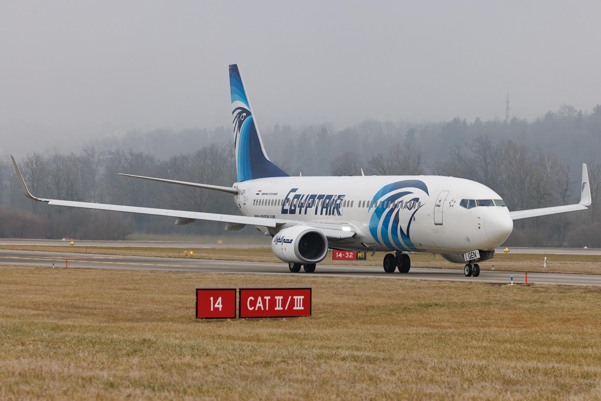 Flughafen Zürich: EgyptAir (MS / MSR) | Boeing 737-866 B738 | SU-GEN | MSN 63806