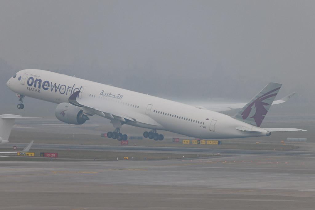 Flughafen Zürich: Qatar Airways (QR / QTR) | Livery: Oneworld Livery | Airbus A350-1041 A35K | A7-ANE | MSN 141