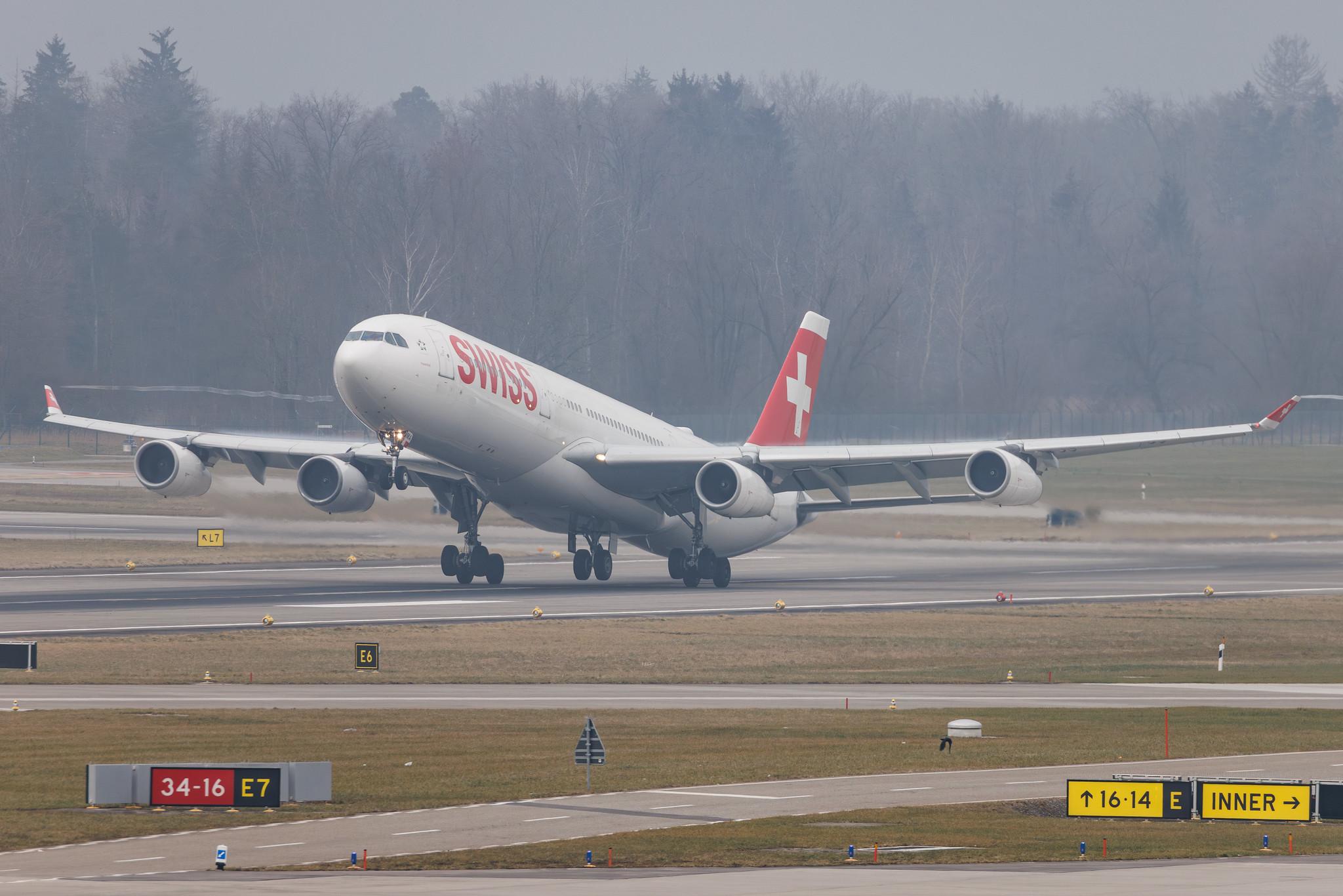 Flughafen Zürich: Swiss (LX / SWR) | Airbus A340-313 A343 | HB-JMA | MSN 0538