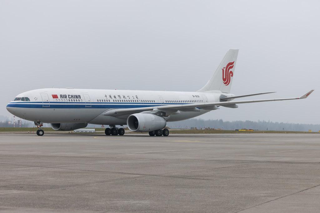 Flughafen Zürich: Air China (CA / CCA) | Airbus A330-243 A332 | B-6131 | MSN 0941
