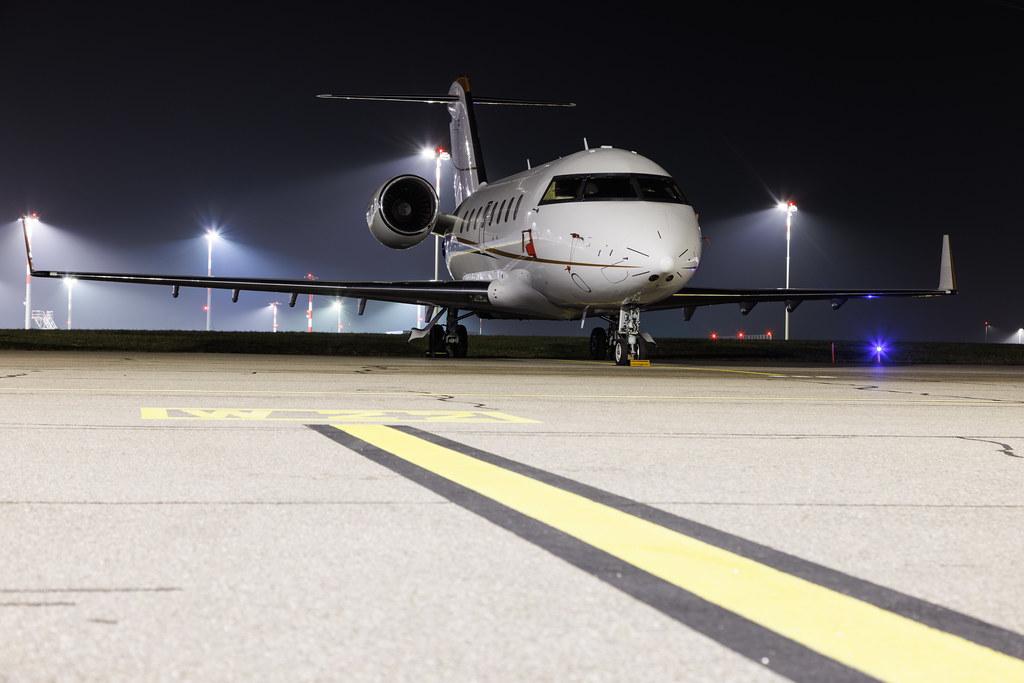 Flughafen Zürich: Premium Jet | Bombardier Challenger 650 CL60 | OE-LUA | MSN 6139