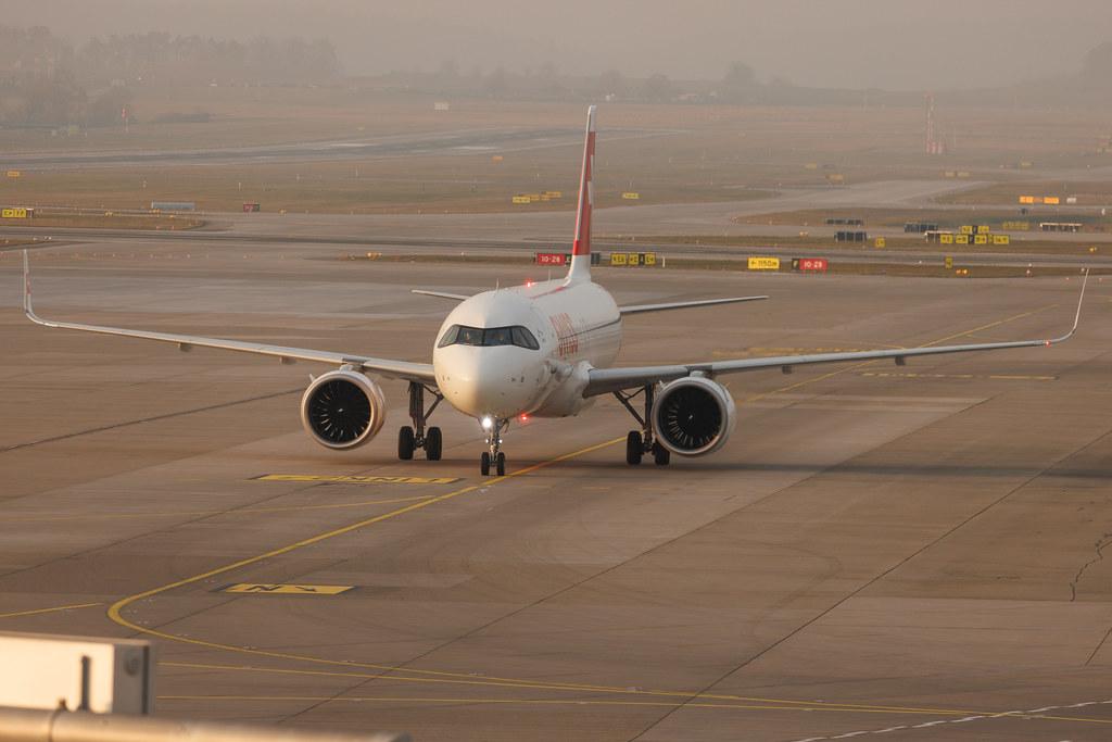 Flughafen Zürich: Swiss (LX / SWR) | Airbus A320-271N A20N | HB-JDA | MSN 9246