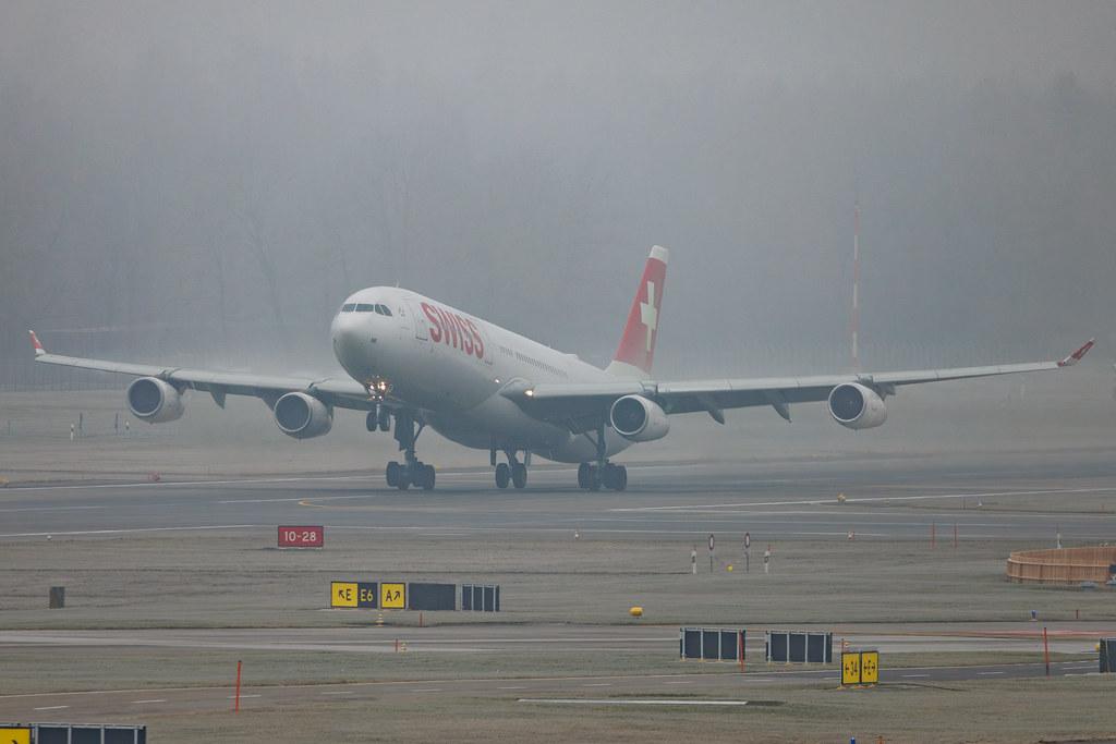 Flughafen Zürich: Swiss (LX / SWR) | Airbus A340-313 A343 | HB-JMI | MSN 0598
