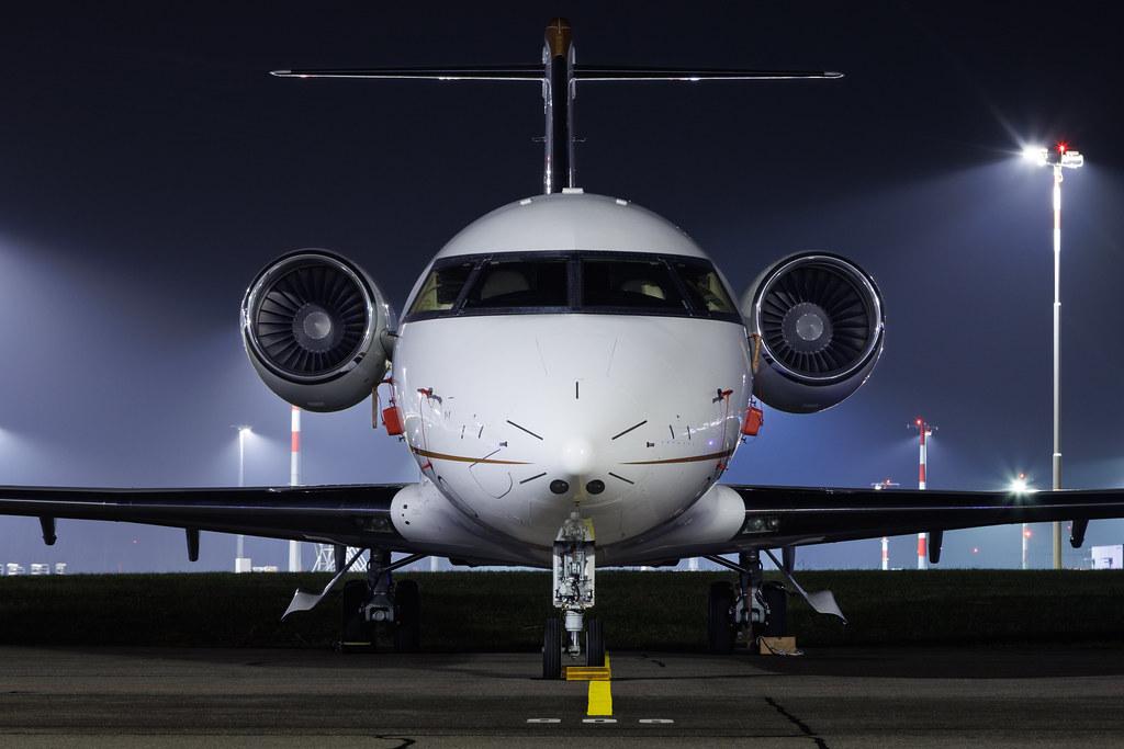 Flughafen Zürich: Premium Jet | Bombardier Challenger 650 CL60 | OE-LUA | MSN 6139