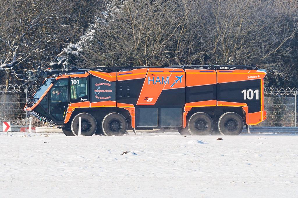 Hamburg Airport: Hamburg Airport: Feuerwehr Fire & Rescue 101