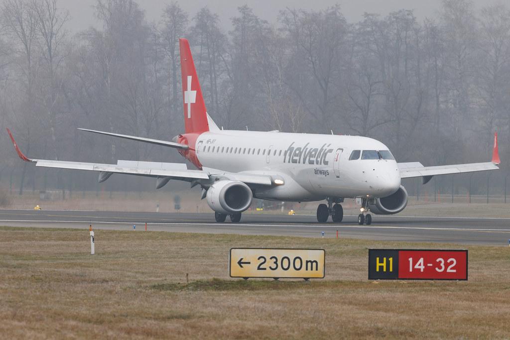 Flughafen Zürich: Helvetic Airways (2L / OAW) | Embraer E190LR E190 | HB-JVY | MSN 19000607