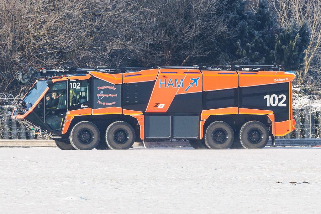 Hamburg Airport: Hamburg Airport: Feuerwehr Fire & Rescue 102