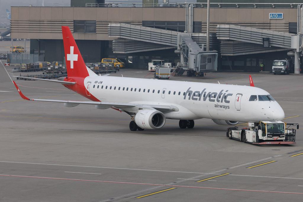 Flughafen Zürich: Helvetic Airways (2L / OAW) | Embraer E195AR E195 | HB-JVW | MSN 19000434