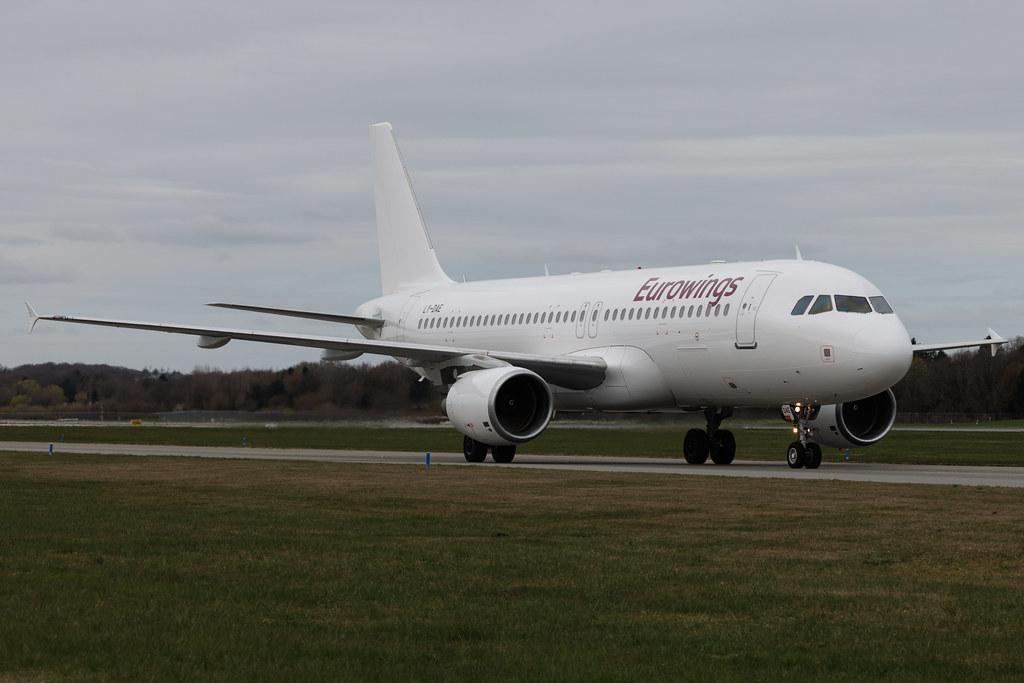 Hamburg Airport: GetJet Airlines (GW / GJT) | Airbus A320-214 A320 | LY-DAE | MSN 03240