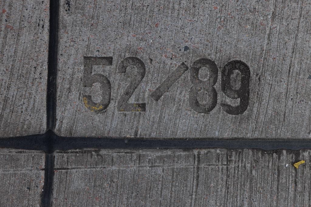 Hamburg Airport: 52/89