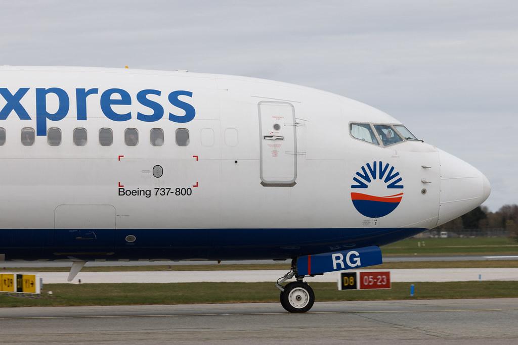 Hamburg Airport: SunExpress (XQ / SXS) | Boeing 737-8JP B738 | TC-SRG | MSN 39435