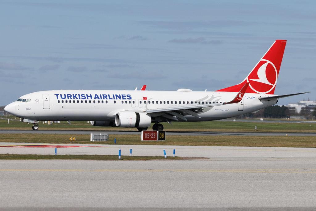 Hamburg Airport: Turkish Airlines (TK / THY) | Boeing 737-8F2 B738 | TC-JHP | MSN 42000