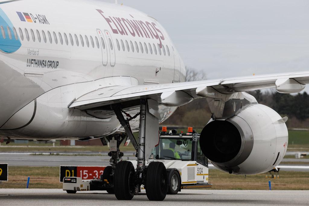 Hamburg Airport: Eurowings (EW / EWG) | Airbus A319-132 A319 | D-AGWK | MSN 3500