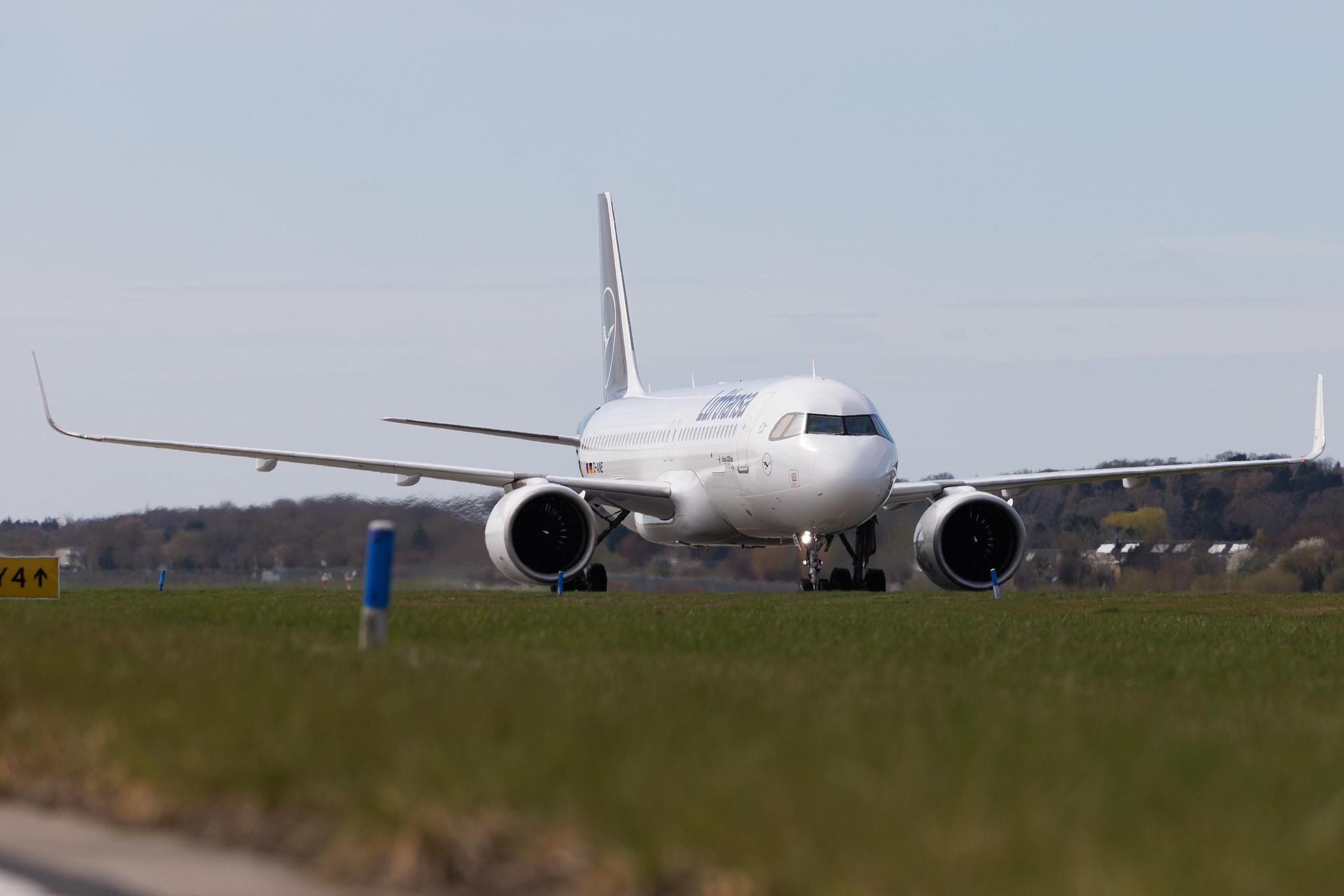 Hamburg Airport: Lufthansa (LH / DLH) | Airbus A320-271N A20N | D-AINE | MSN 7103