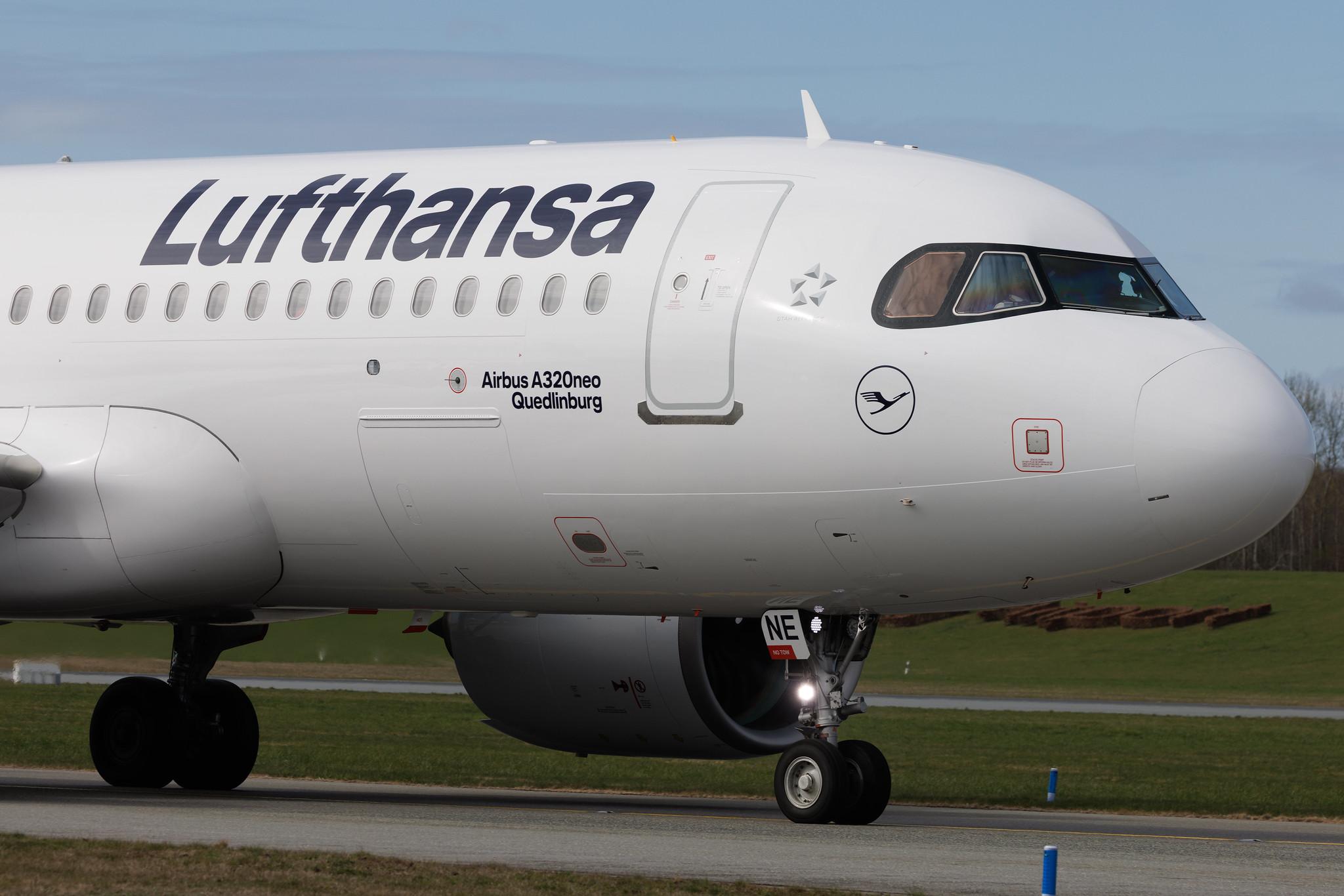 Hamburg Airport: Lufthansa (LH / DLH) | Airbus A320-271N A20N | D-AINE | MSN 7103