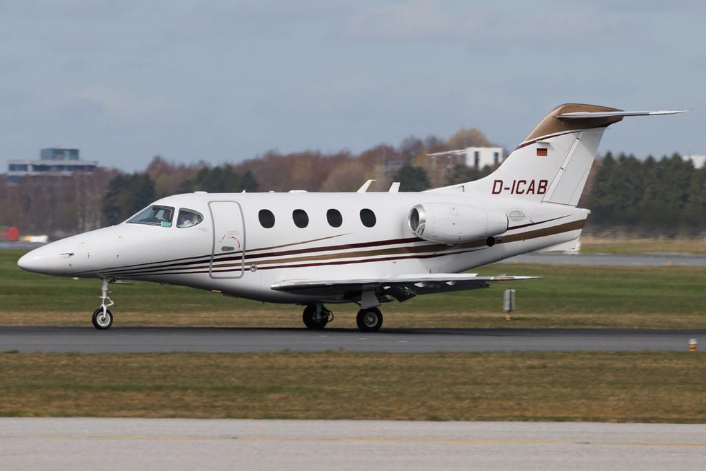 Hamburg Airport: Fly Away (BFX) | Beech 390 Premier IA PRM1 | D-ICAB | MSN RB-230