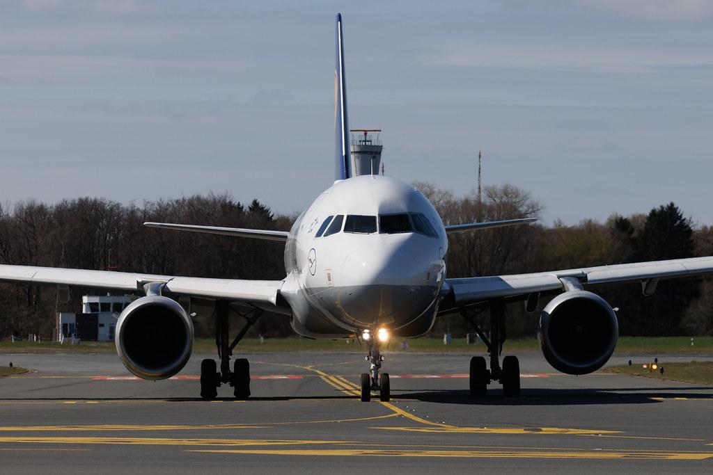 Hamburg Airport: Lufthansa (LH / DLH) | Airbus A319-112 A319 | D-AIBB | MSN 4182
