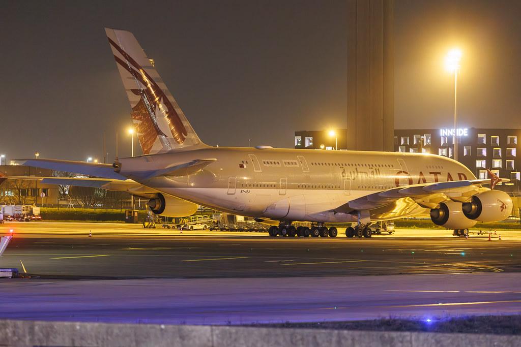 Paris Charles de Gaulle Airport: Qatar Airways (QR / QTR) | Airbus A380-861 A388 | A7-APJ | MSN 254