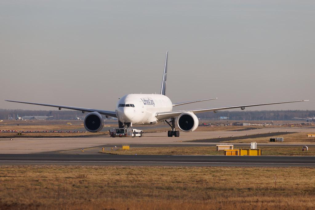 Frankfurt Airport: Lufthansa Cargo (GEC) | Boeing 777-F1H B77L | D-ALFJ | MSN 35612