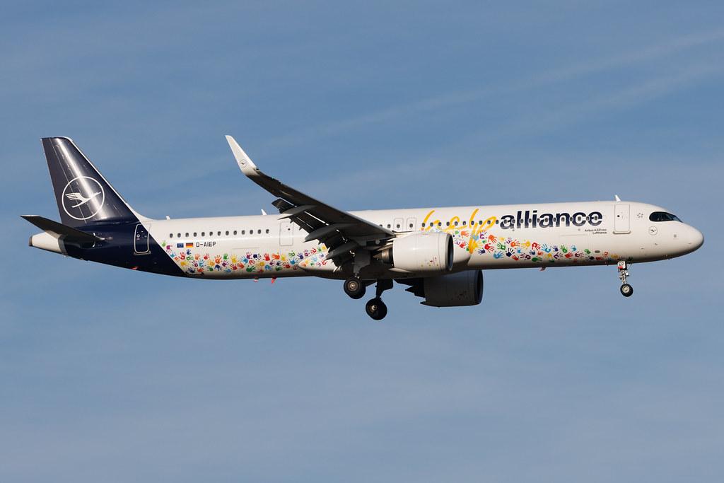Frankfurt Airport: Lufthansa (LH / DLH) | Livery: Help Alliance Livery | Airbus A321-271NX A21N | D-AIEP | MSN 11027