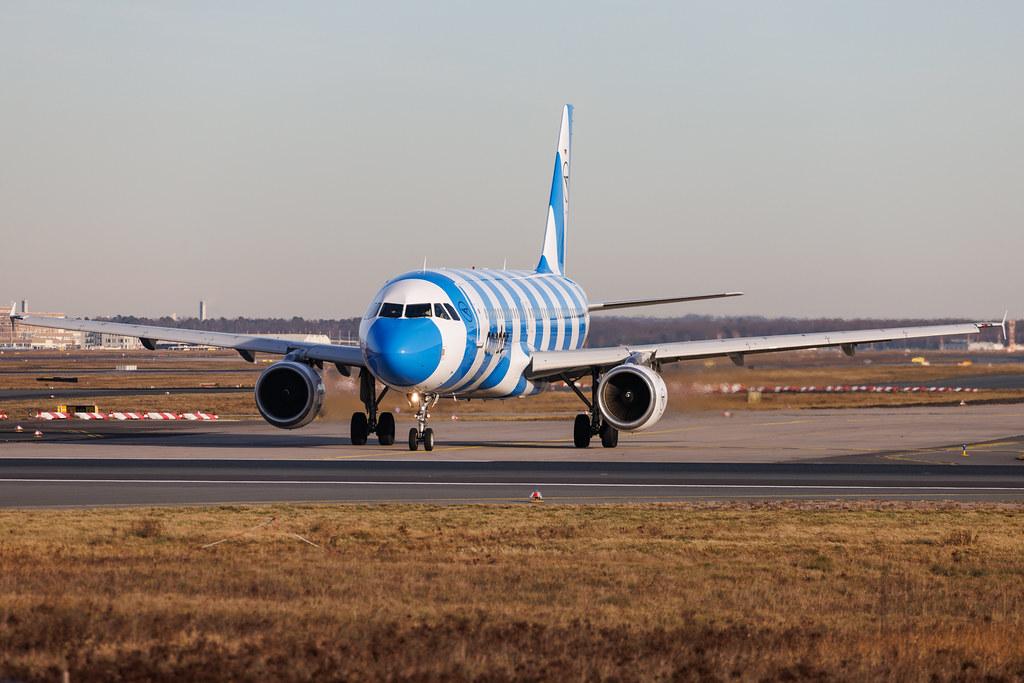 Frankfurt Airport: Condor (DE / CFG) | Airbus A320-212 A320 | D-AICI | MSN 1381