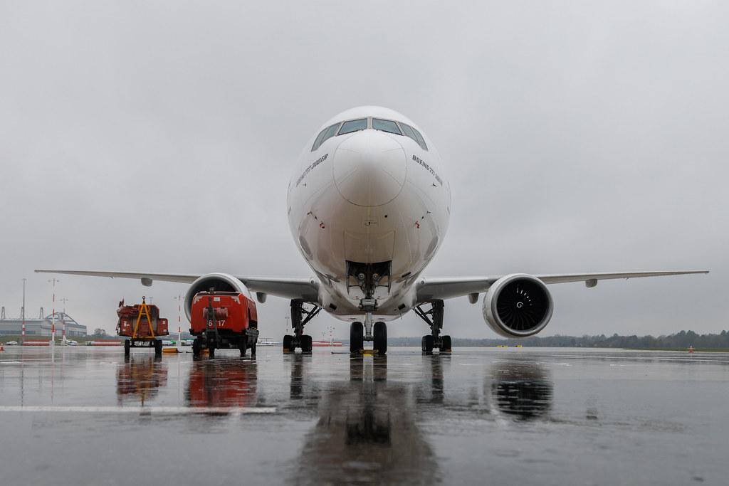 Hamburg Airport: Emirates (EK / UAE) | Boeing 777-31H(ER) B77W | A6-ENE | MSN 35603