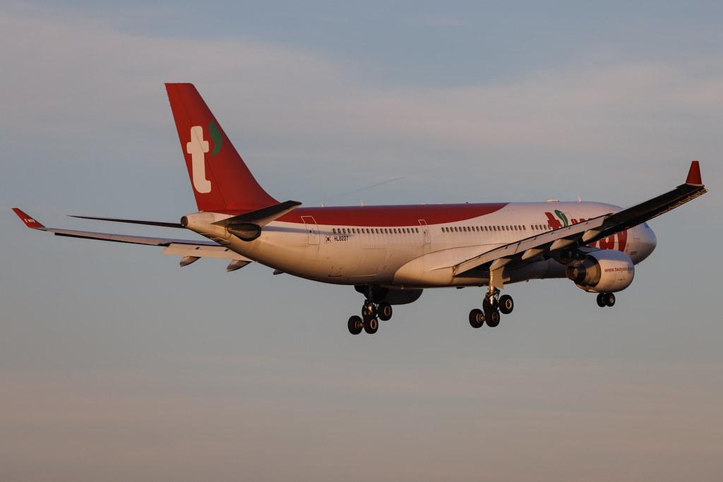 Frankfurt Airport: T'Way Air (TW / TWB) | Operator: Korean Air | Airbus A330-223 A332 | HL8227 | MSN 1200