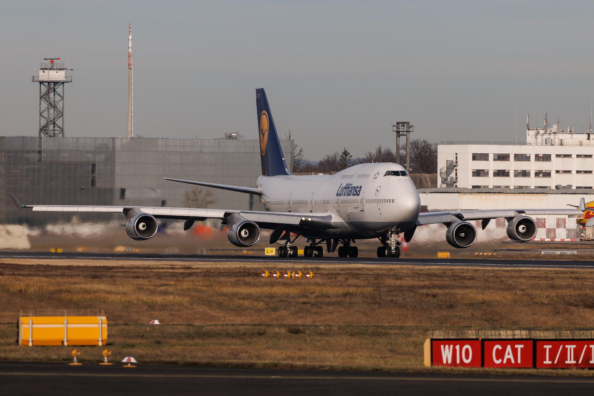 Frankfurt Airport: Lufthansa (LH / DLH) | Boeing 747-430 B744 | D-ABTK | MSN 29871