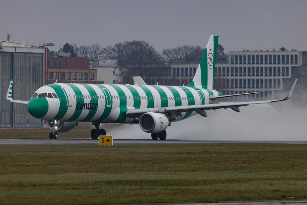 Hamburg Airport: Condor (DE / CFG) | Airbus A321-211 A321 | D-AIAG | MSN 6590