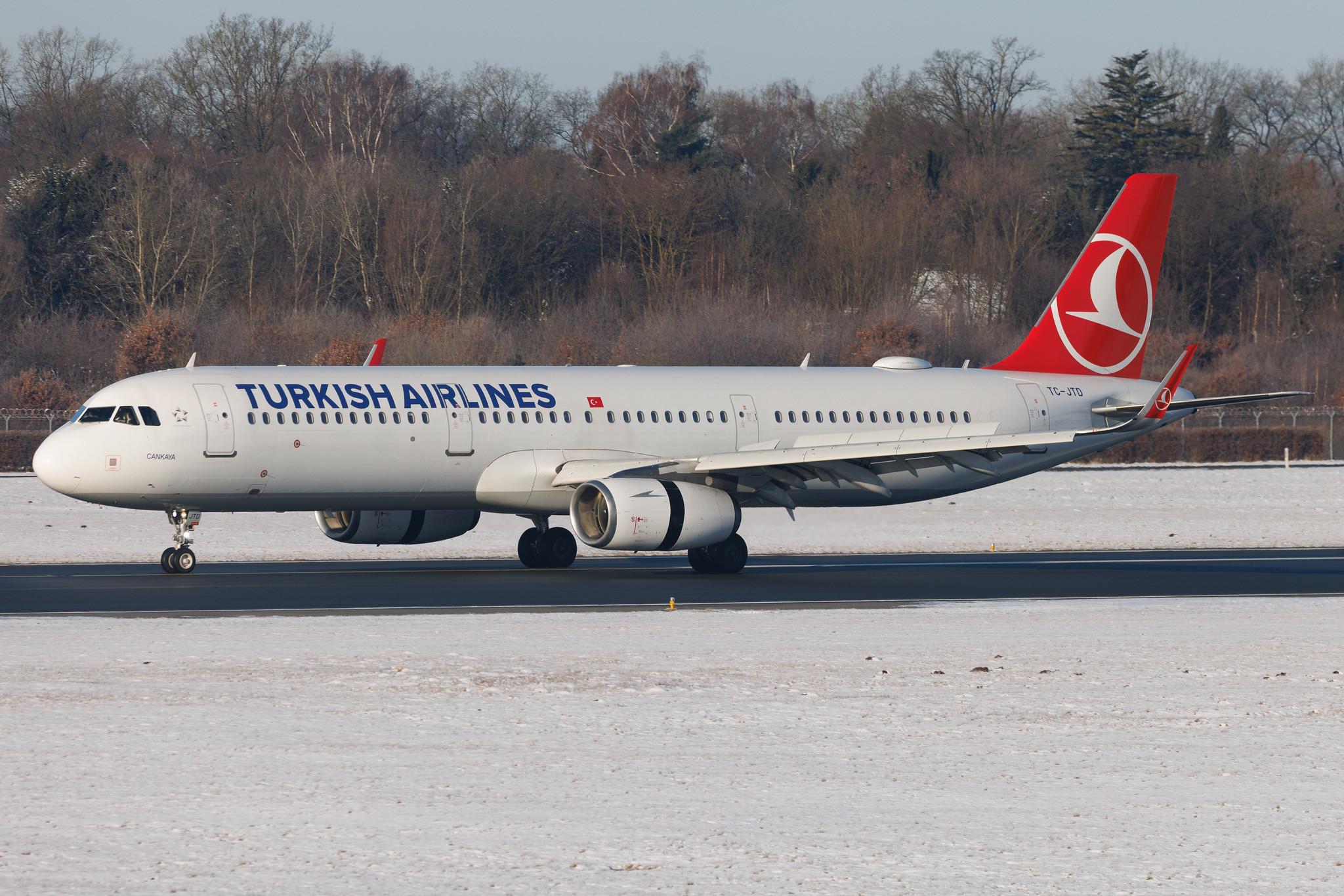 Hamburg Airport: Turkish Airlines (TK / THY) | Airbus A321-231 A321 | TC-JTD | MSN 6822