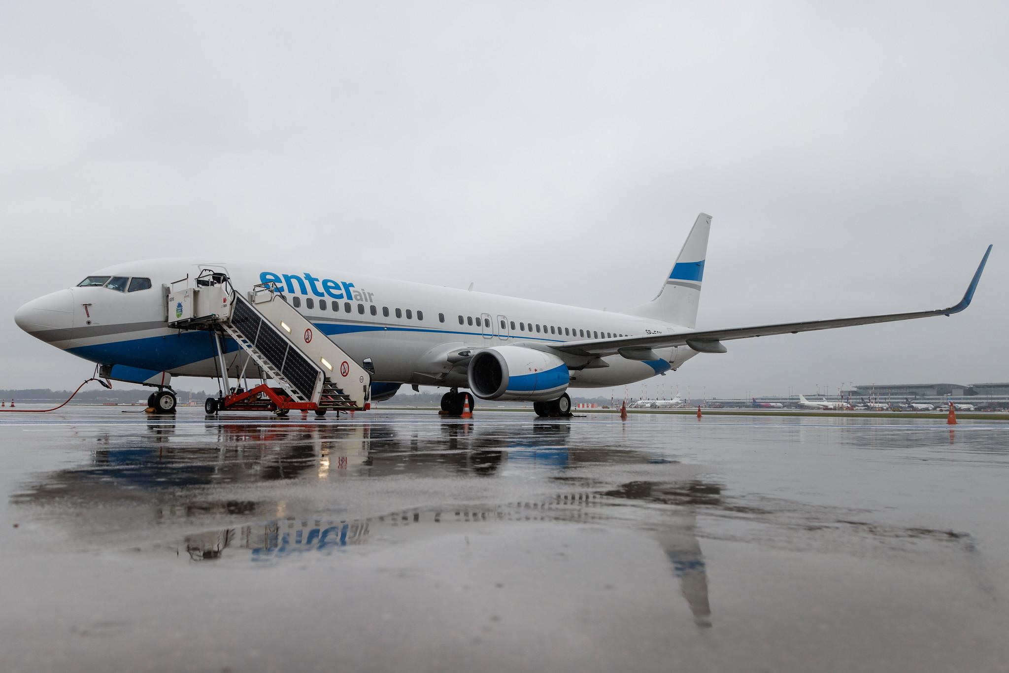 Hamburg Airport: Enter Air (E4 / ENT) | Boeing 737-85R B738 | SP-ESN | MSN 42805