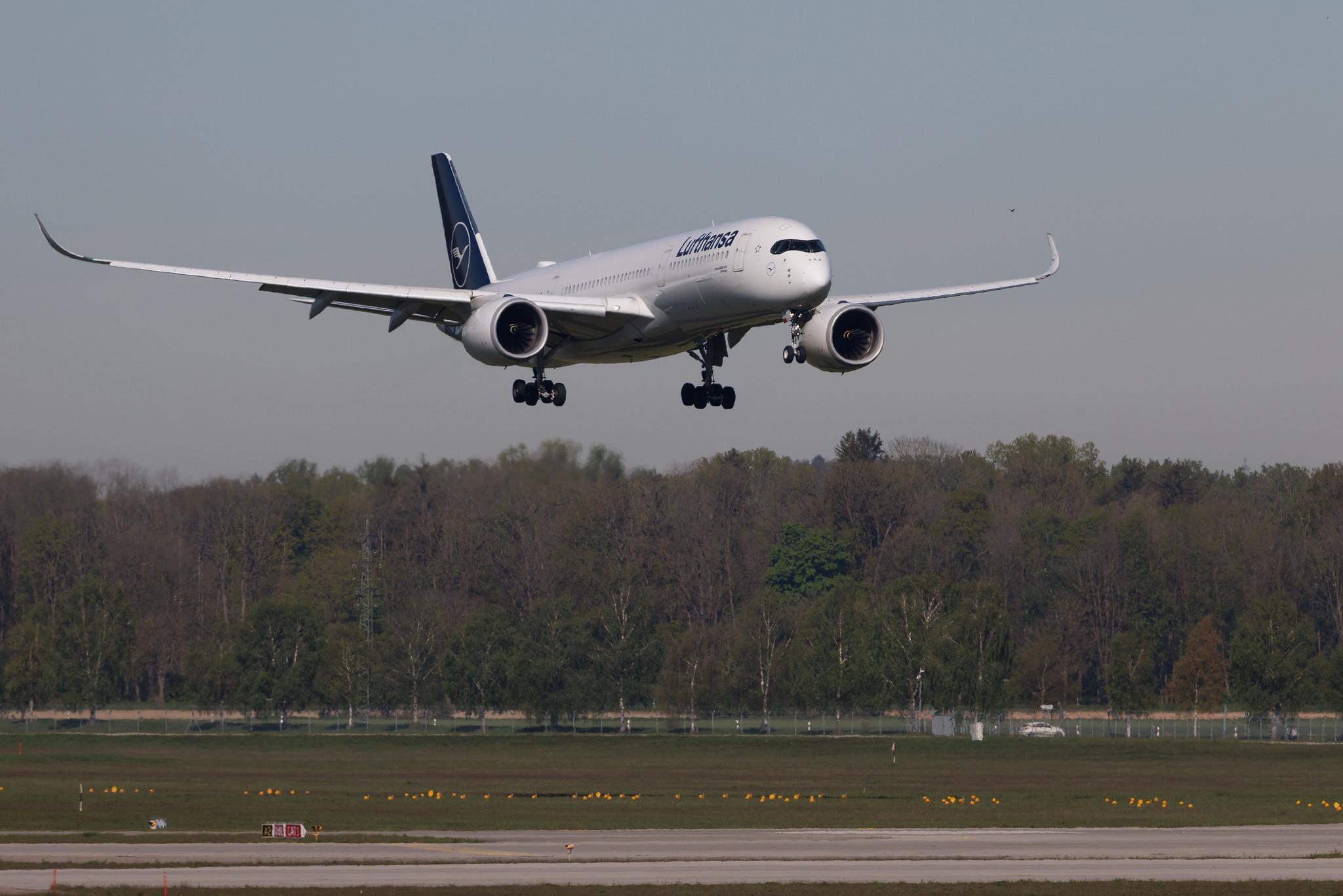 Munich Airport: Lufthansa (LH / DLH) | Airbus A350-941 A359 | D-AIXN | MSN 292