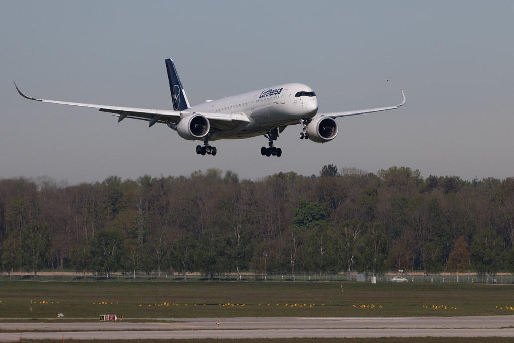 Munich Airport: Lufthansa (LH / DLH) | Airbus A350-941 A359 | D-AIXN | MSN 292