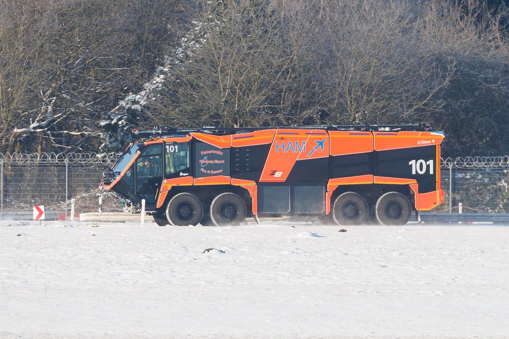 Hamburg Airport: Hamburg Airport: Fire and Rescue 101