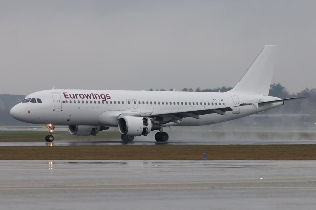 Hamburg Airport: GetJet Airlines (GW / GJT) | Airbus A320-214 A320 | LY-DAE | MSN 03240