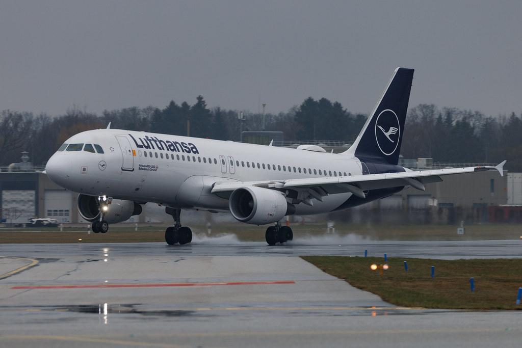 Hamburg Airport: Lufthansa (LH / DLH) | Airbus A320-214 A320 | D-AIZD | MSN 4191
