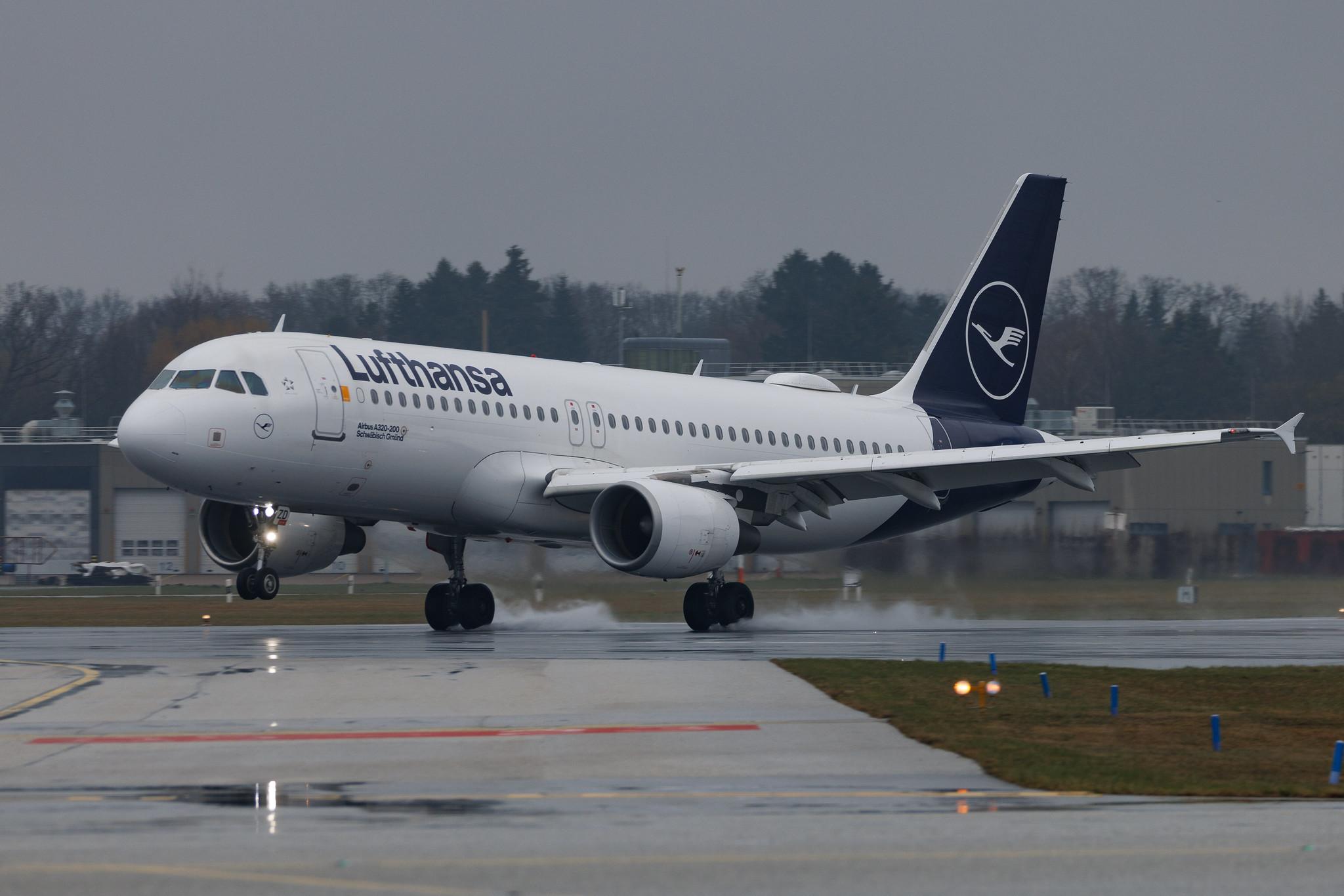 Hamburg Airport: Lufthansa (LH / DLH) | Airbus A320-214 A320 | D-AIZD | MSN 4191