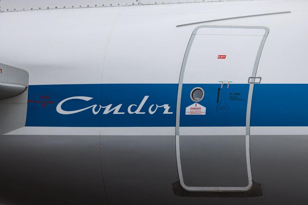 Hamburg Airport: Condor (DE / CFG) | Livery: Retro Livery | Airbus A320-212 A320 | D-AICH | MSN 0971