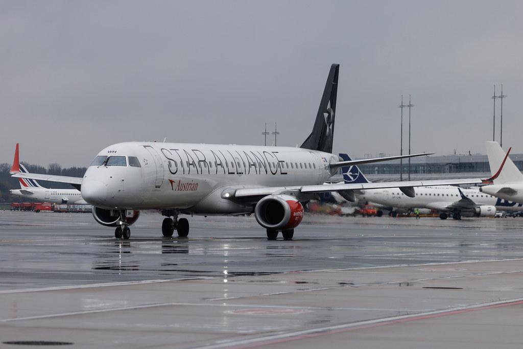 Hamburg Airport: Austrian Airlines (OS / AUA) | Livery: Star Alliance Livery | Embraer E195LR E195 | OE-LWH | MSN 19000486